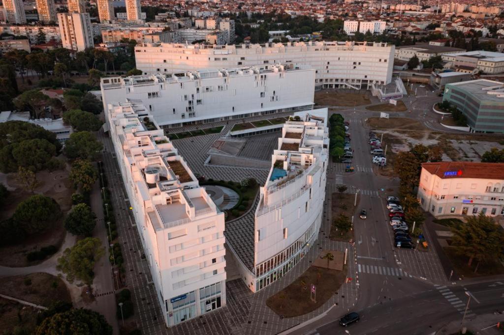Apartment Cosmopolitan Zadar Extérieur photo